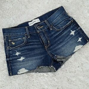 Like new Abercrombie shorts, size 12